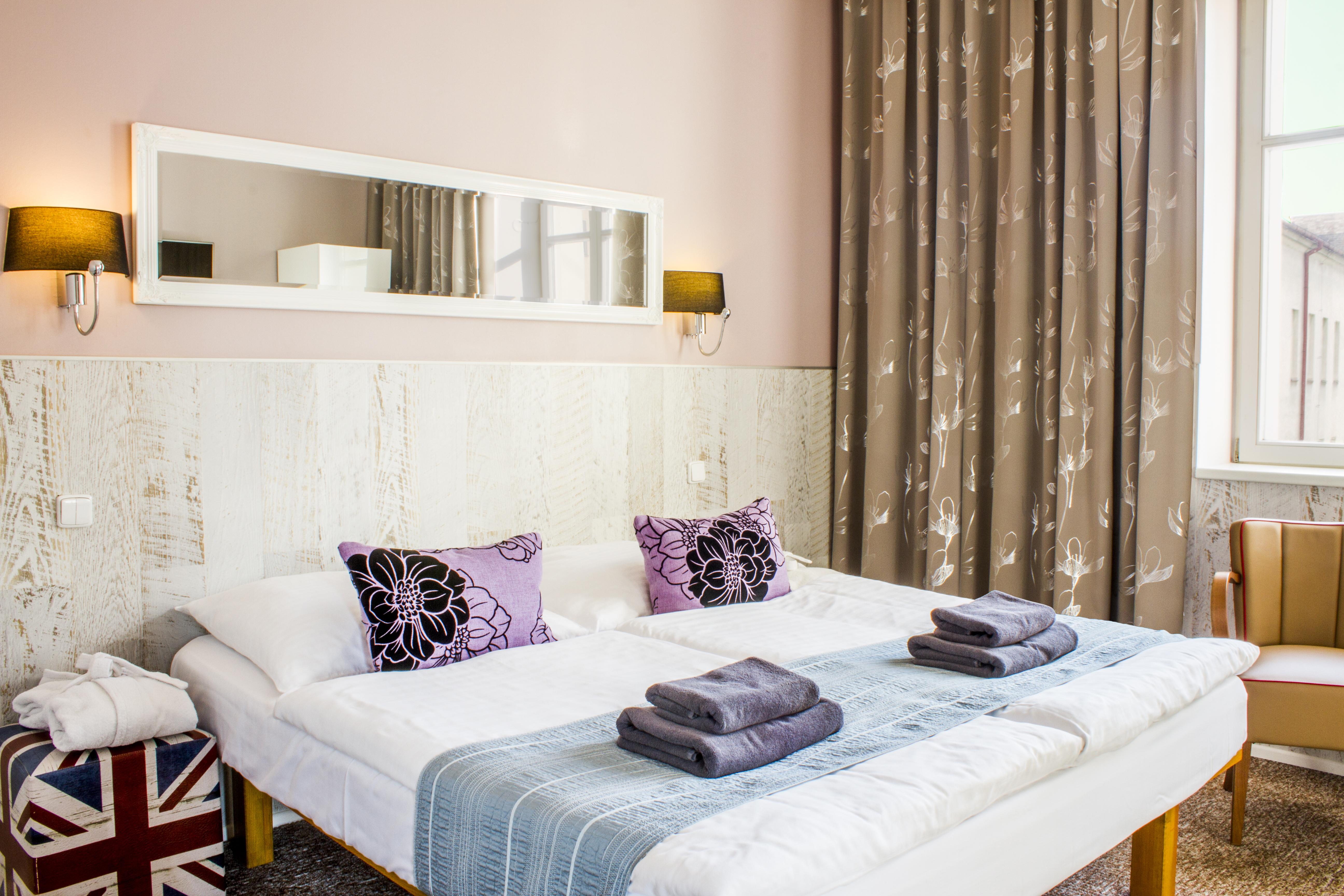 Royal Court Hotel Прага Екстериор снимка