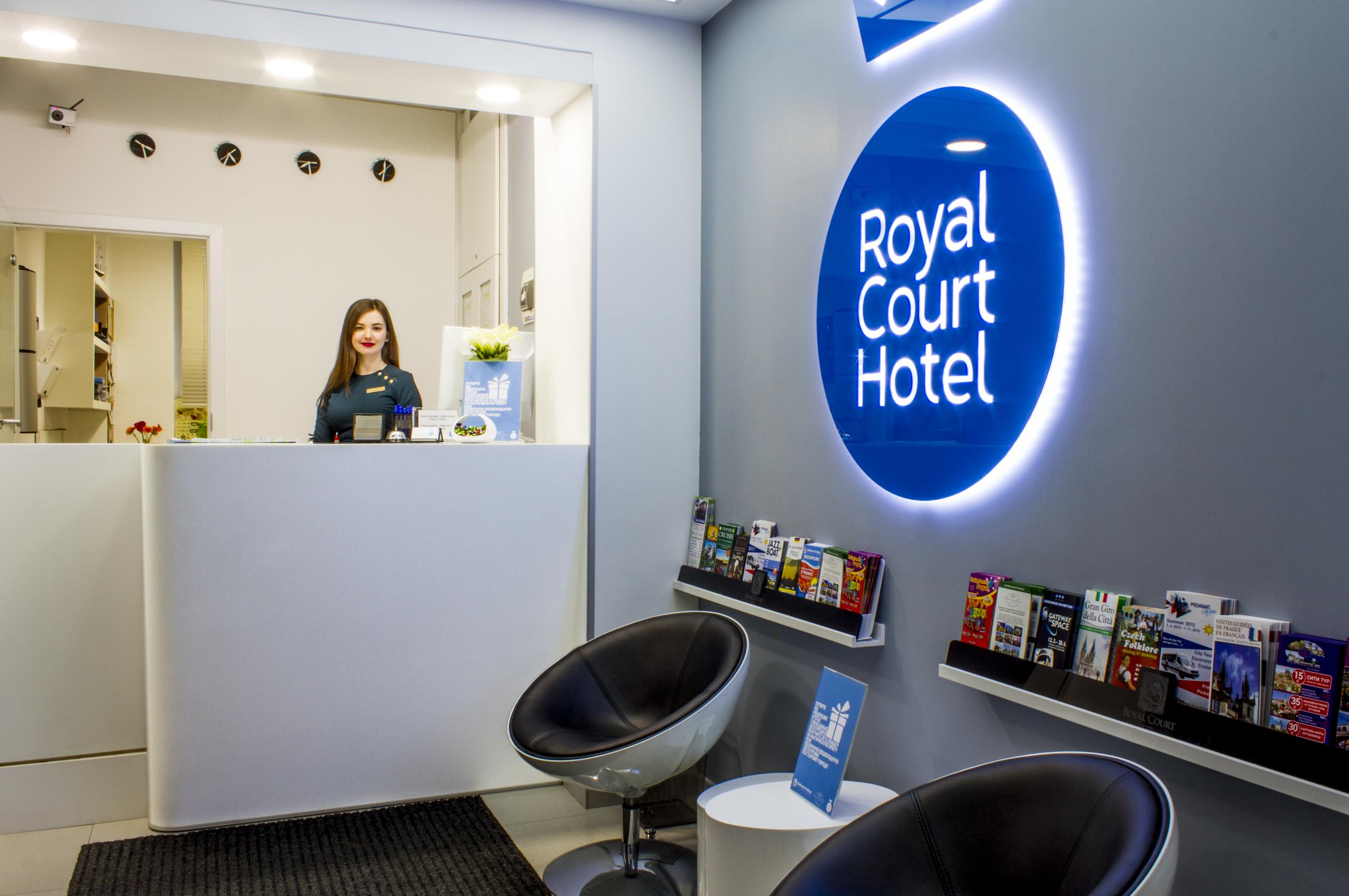 Royal Court Hotel Прага Екстериор снимка