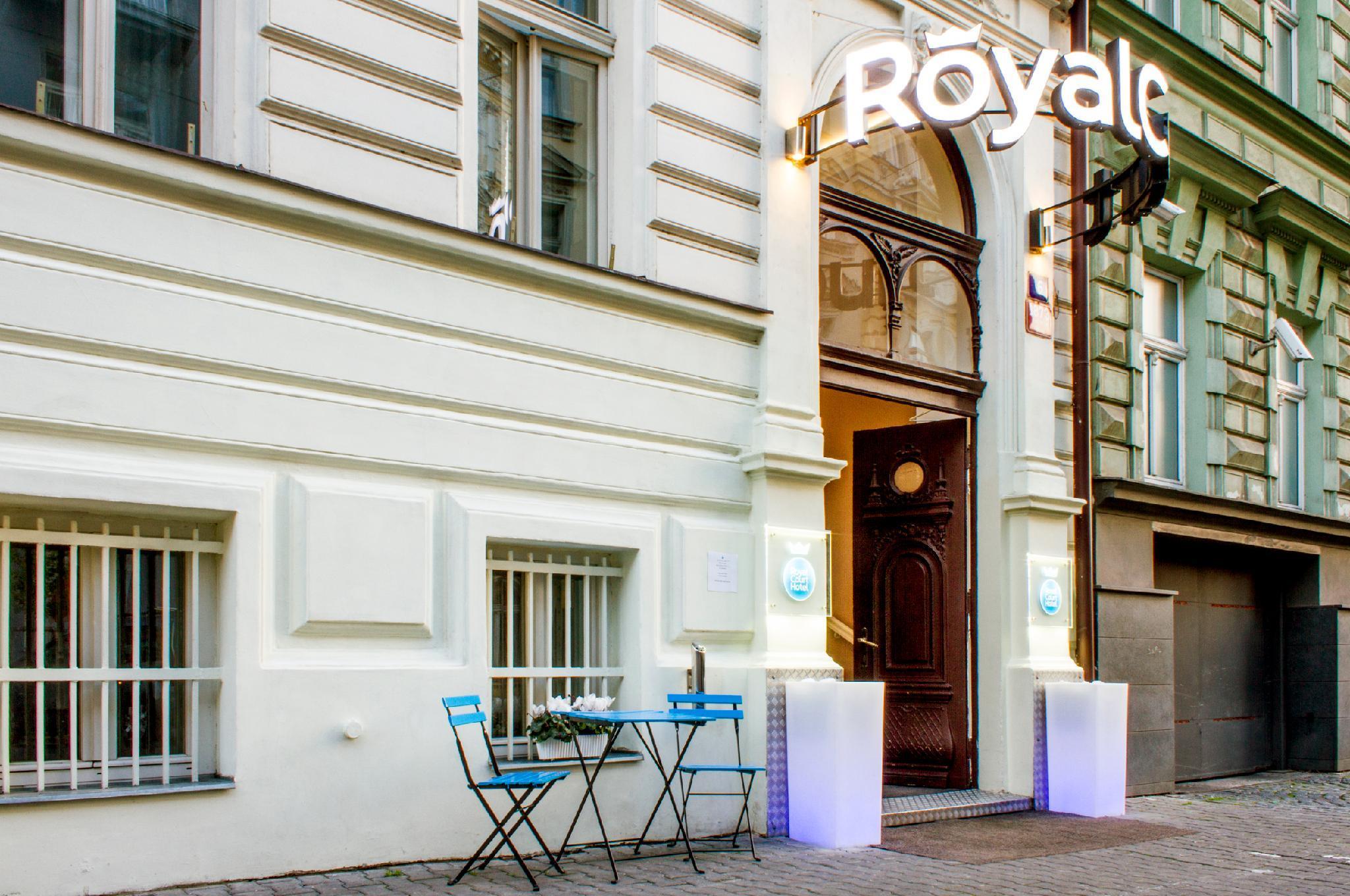 Royal Court Hotel Прага Екстериор снимка