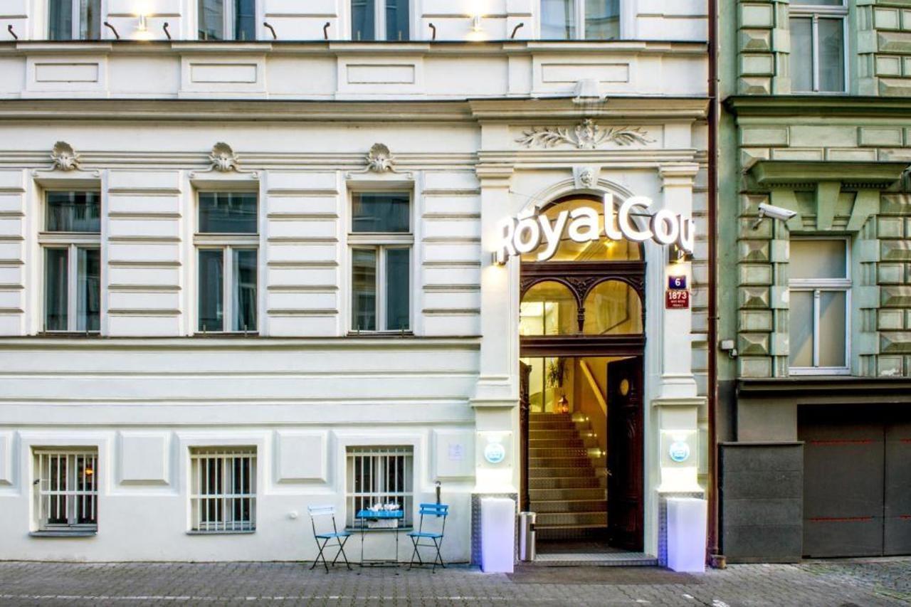 Royal Court Hotel Прага Екстериор снимка