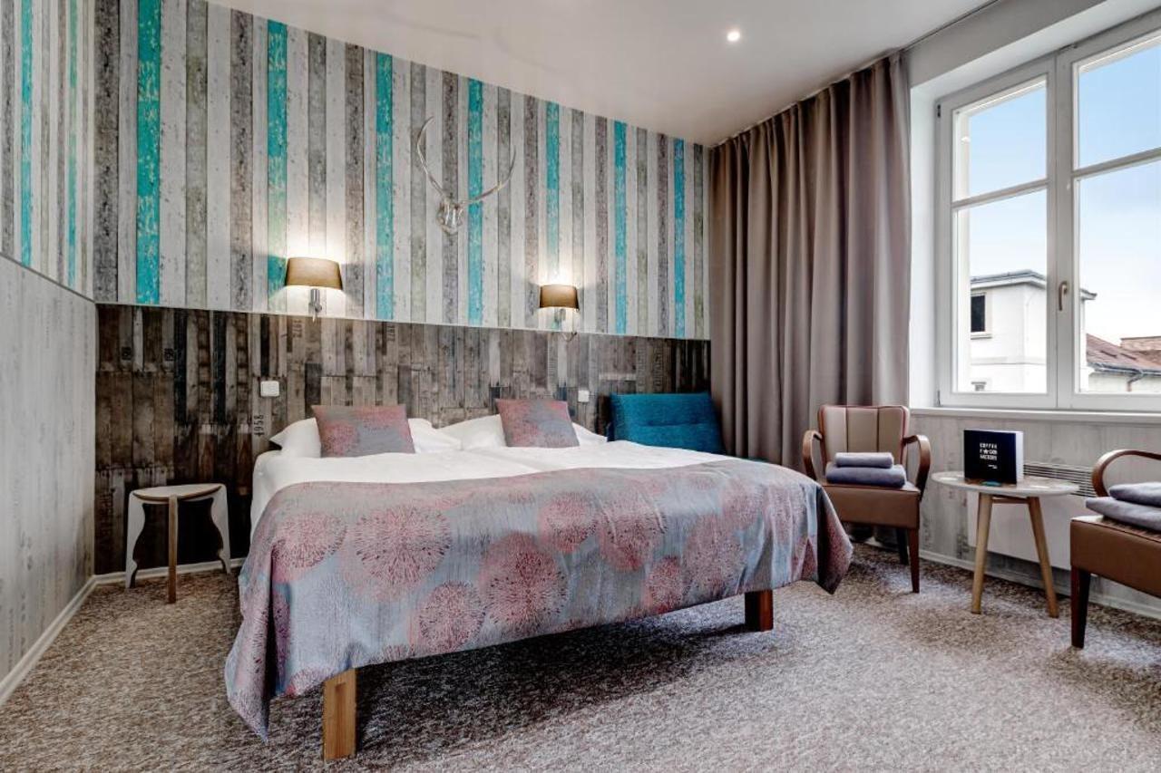Royal Court Hotel Прага Екстериор снимка